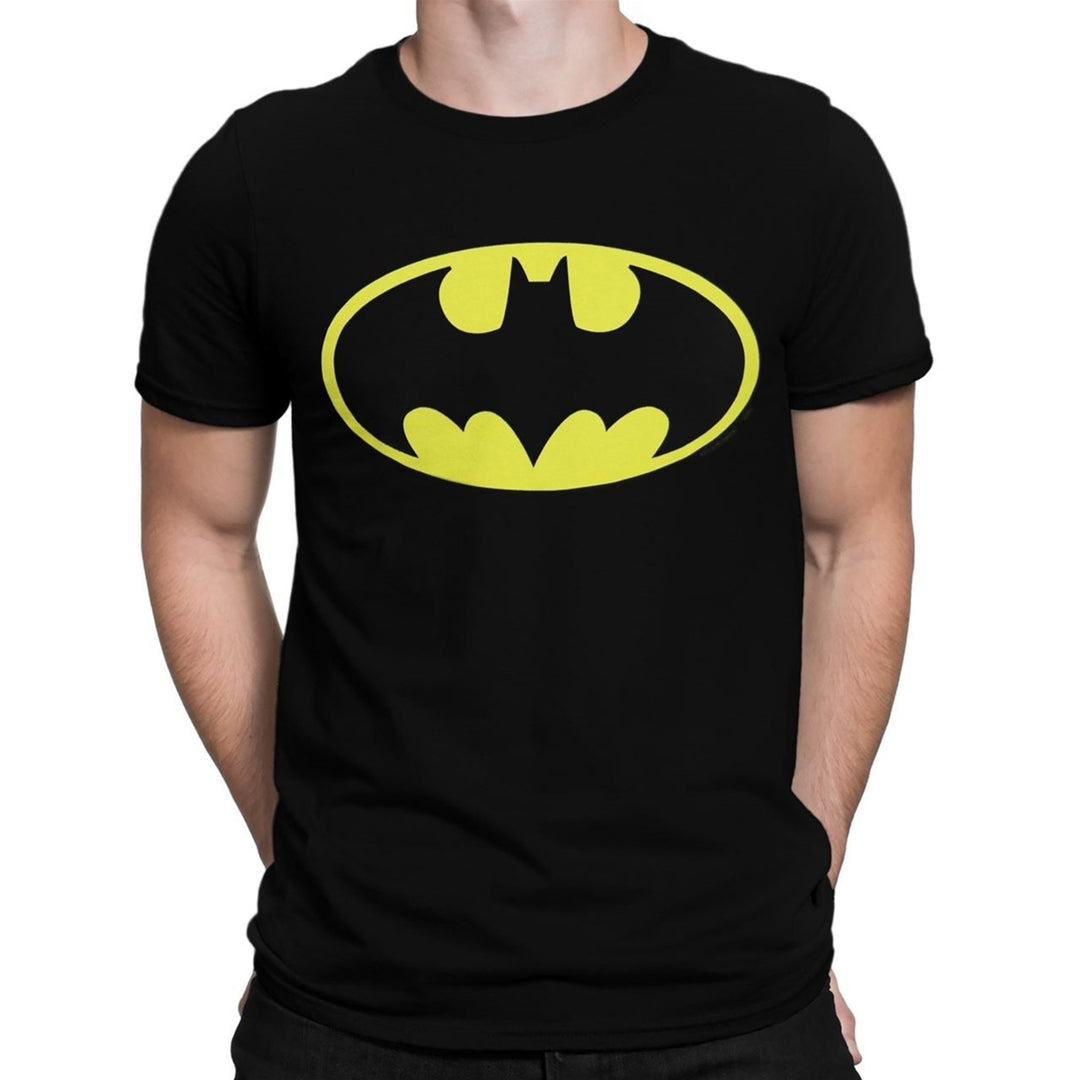 Batman Classic Symbol T-Shirt Image 1