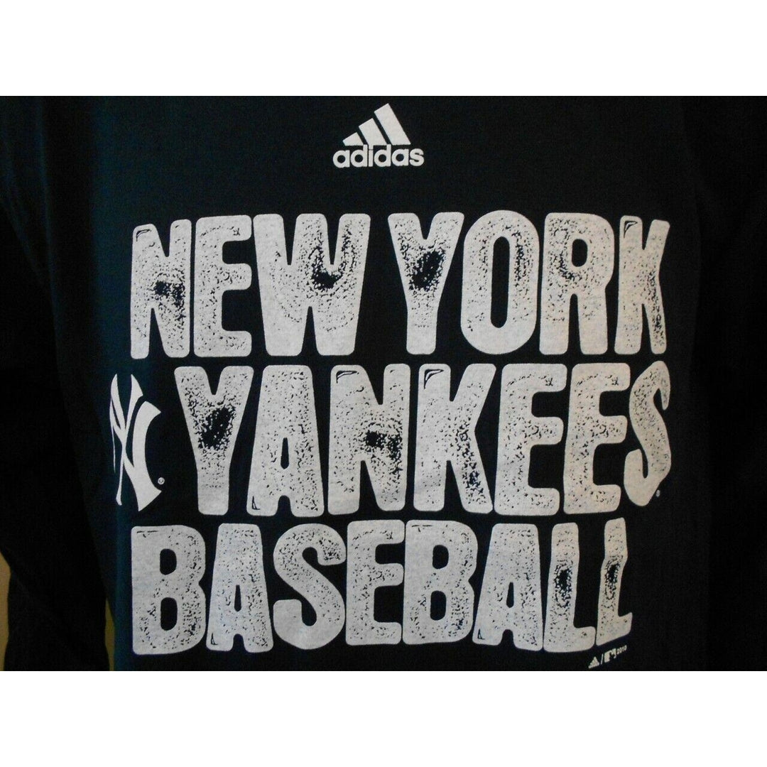 York Yankees YOUTH Medium (10-12) Adidas Blue Long Sleeve Shirt Image 3