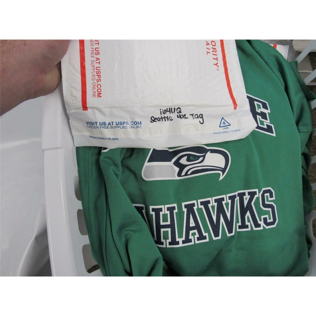 Seattle Seahawks Mens Size 4XL 4XLarge Green Majestic Hoodie Image 4