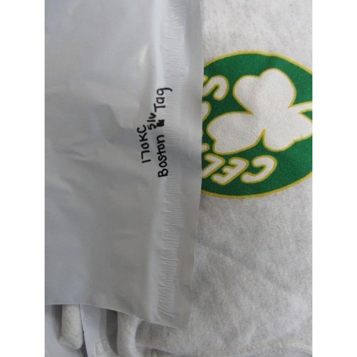 Boston Celtics KIDS Size 7 (L) Large Gray Majestic Hoodie Image 4