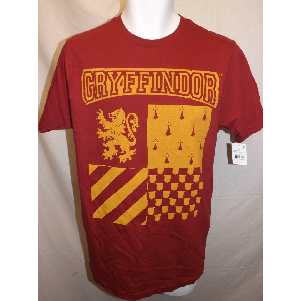 Harry Potter Gryffindor Adult Mens Size M Medium Red Shirt Image 4