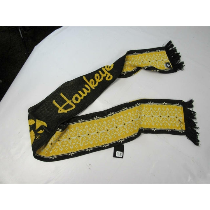 Iowa Hawkeyes Mens Adult OSFA Black and Yellow Adidas Scarf 32 Image 3