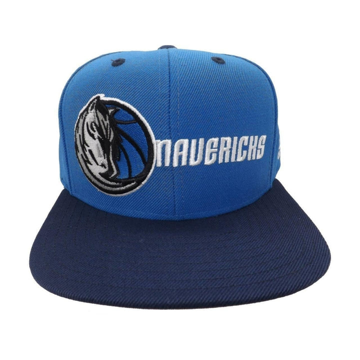 Dallas Mavericks Mens Adidas OSFA Flatbrim Snapack Blue Cap Hat 26 Image 1