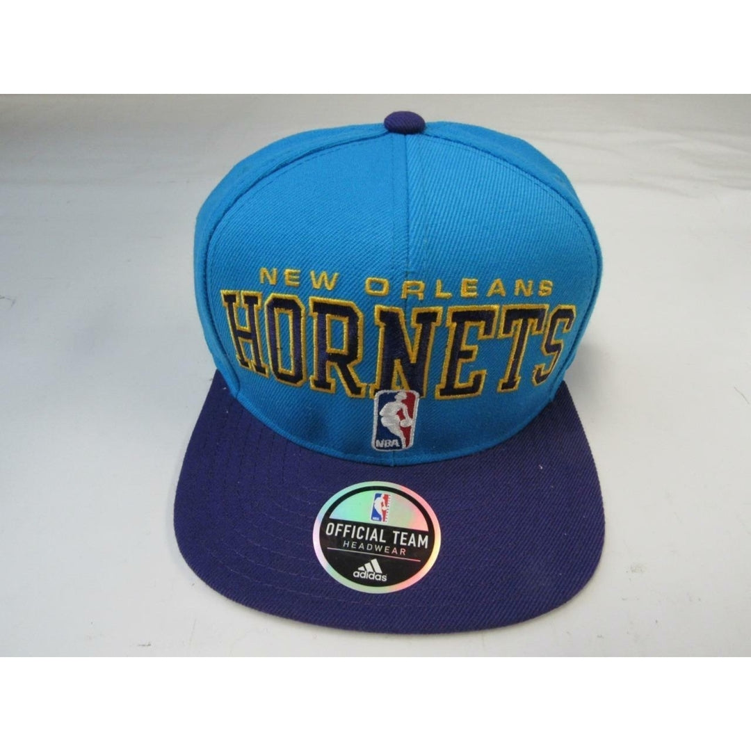 2013 Draft Day  Orleans Hornets Mens OSFA Adidas Snapback Flat Brim Hat 28 Image 2