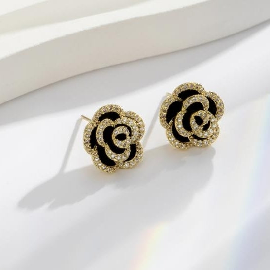 Black stereoscopic camellia earrings Fashion light luxury elegant flower earrings 925 silver needle simple versatile Image 3