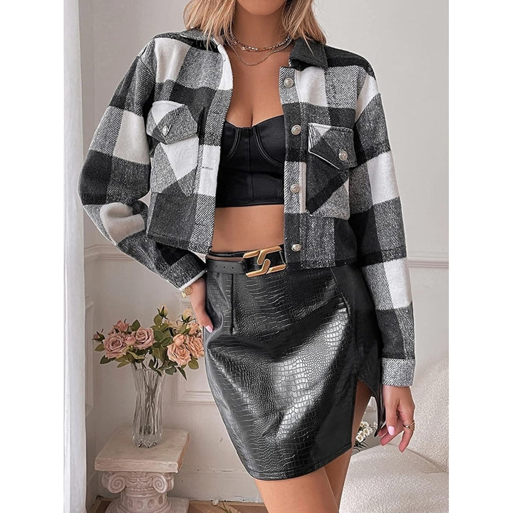 Womens Cropped Flannel Shirt Jacket Wool Blend Plaid Long Sleeve Shacket Button Down Jacket Coat Image 2