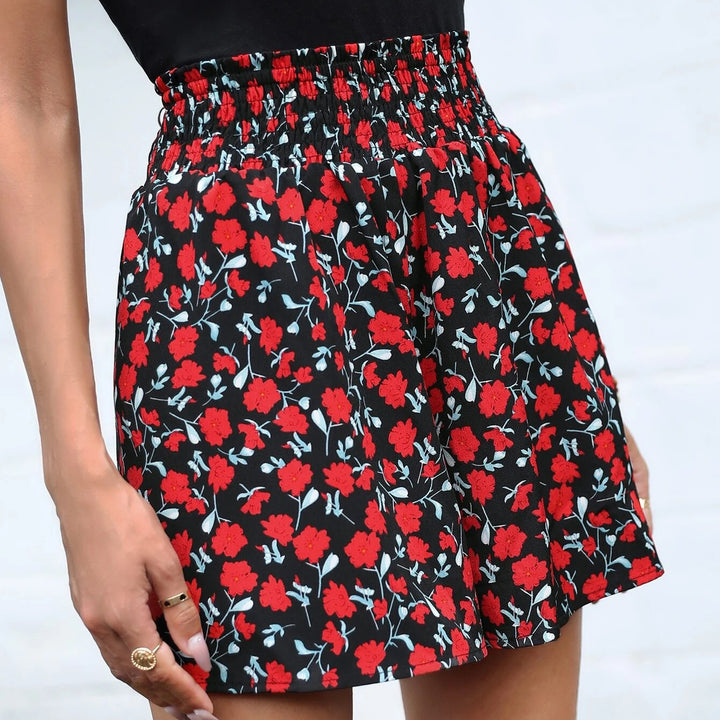 Allover Floral Print Paperbag Waist Shorts Image 3