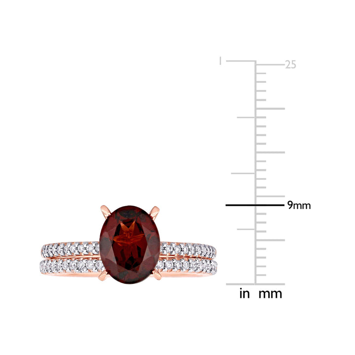 2.10 Carat (ctw) Garnet Engagement Wedding Ring Set in 14K Rose Gold with Diamonds Image 3