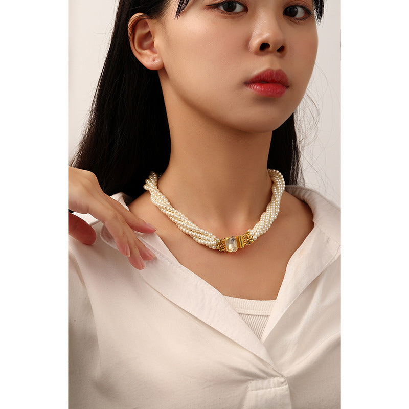 Heavy Industry Retro Vintage Palace Wind Tingling Pearl Necklace Exaggerated Advanced Sensory Handmade Bead Foller Chain Image 2