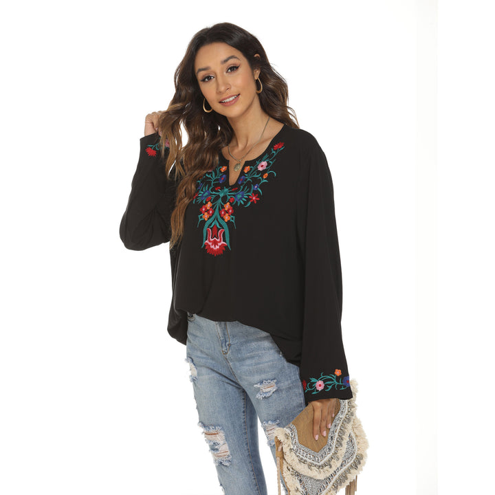 Autumn And Winter  Chinese Style Womens Top Ethnic Style Embroidered Large Size Long Sleeve Shirt Retro Womens Base Image 4
