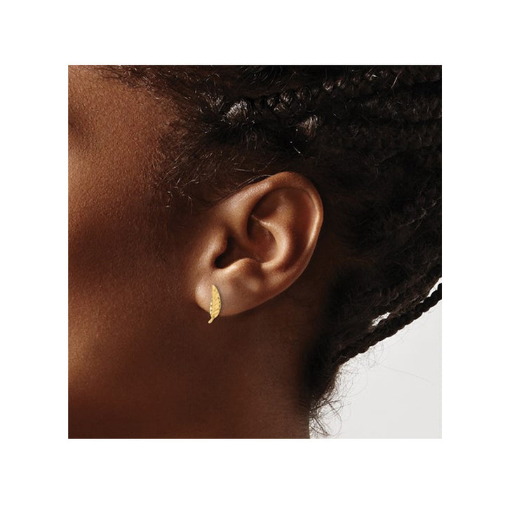 14K Yellow Gold Diamond-cut Leaf Post Earrings Image 4