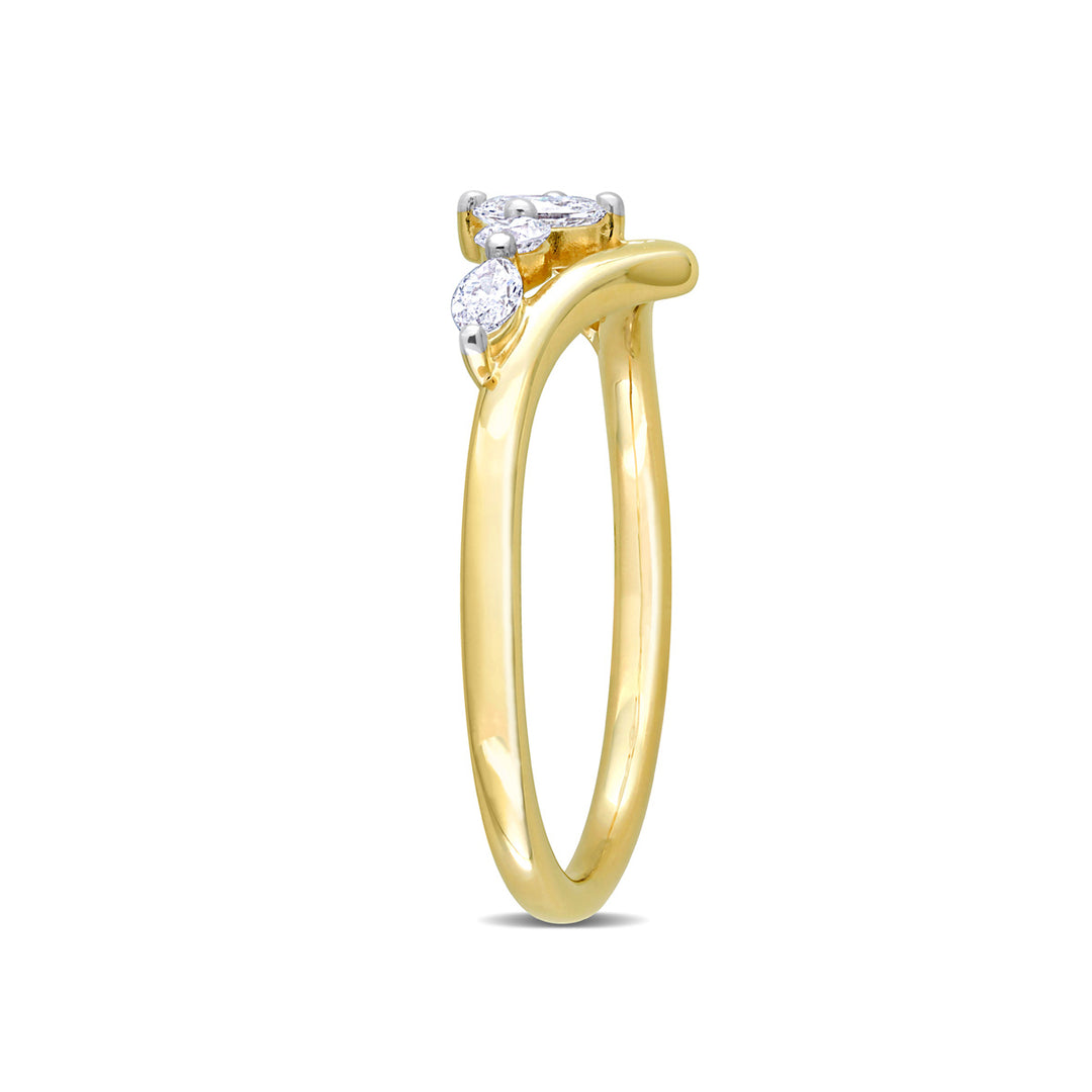 1/3 Carat (ctw I1-I2H-I) Diamond Ring in 14K Yellow Gold Image 4