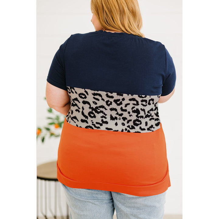 Womens Leopard Accent Colorblock Plus Size T-shirt Image 1