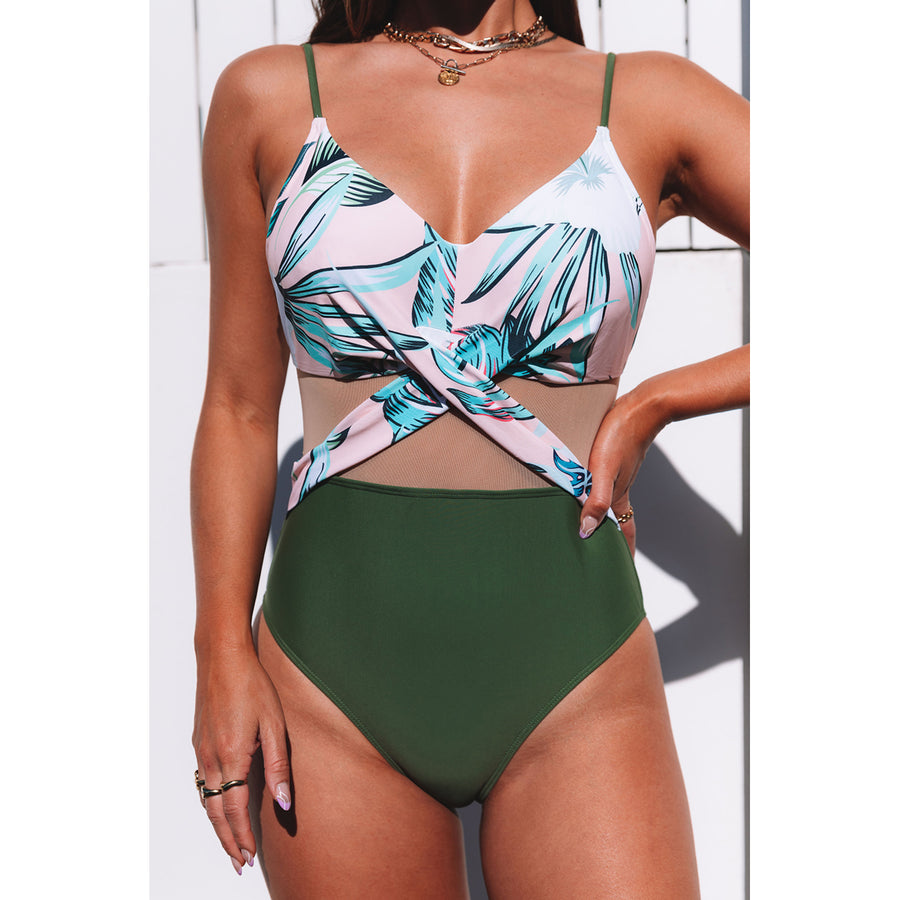 Women's Green Crossed Tropical Print Mesh Splicing Hollow-out One-piece Swimwear Image 1