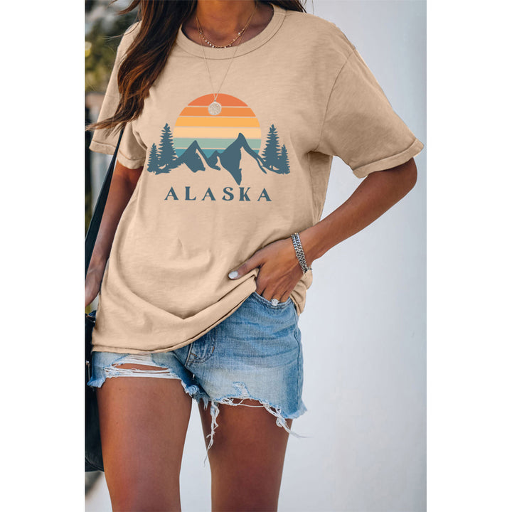 Womens Khaki Retro Sunset Alaska Moutain Hiking Gifts T Shirt Image 1