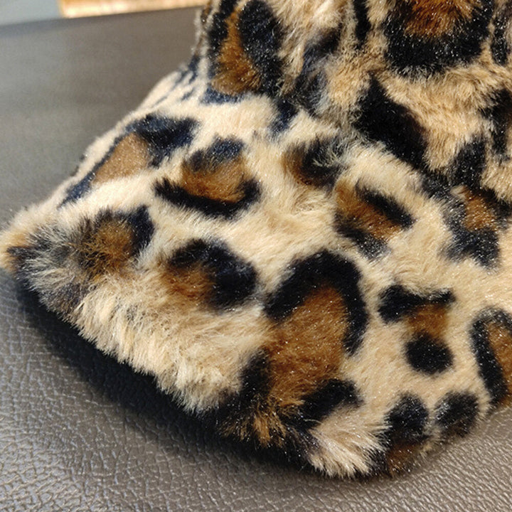 Unisex Plush Plus Thicken Leopard Pattern Warm Soft All-match Baseball Hat DTTT Image 3