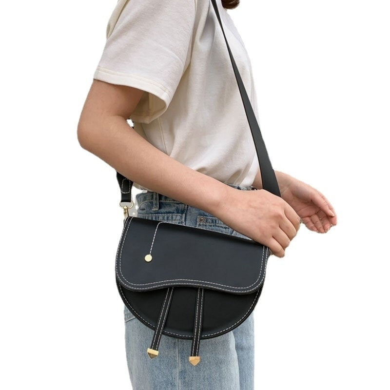 Women Irregular Shape Solid Casualc Saddle Bag Shoulder Bag Image 2