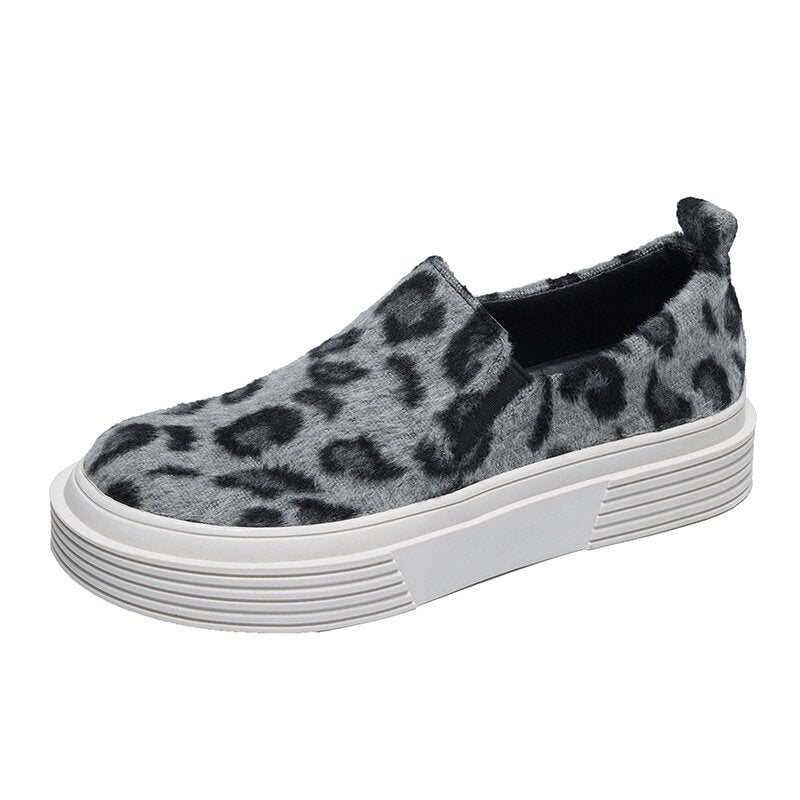 Women Large Size Leopard Suede Slip Resistant Comfy Casual Flats DTTT Image 1