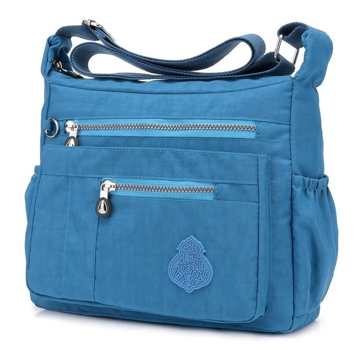 Women Leisure Nylon Solid Crossbody Bag Waterproof Casual Bag Image 1