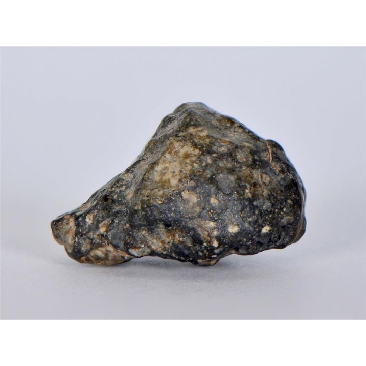 Lunar Meteorite 7.74g I Lunar Breccia I TOUAT 005 - TOP METEORITE Image 3