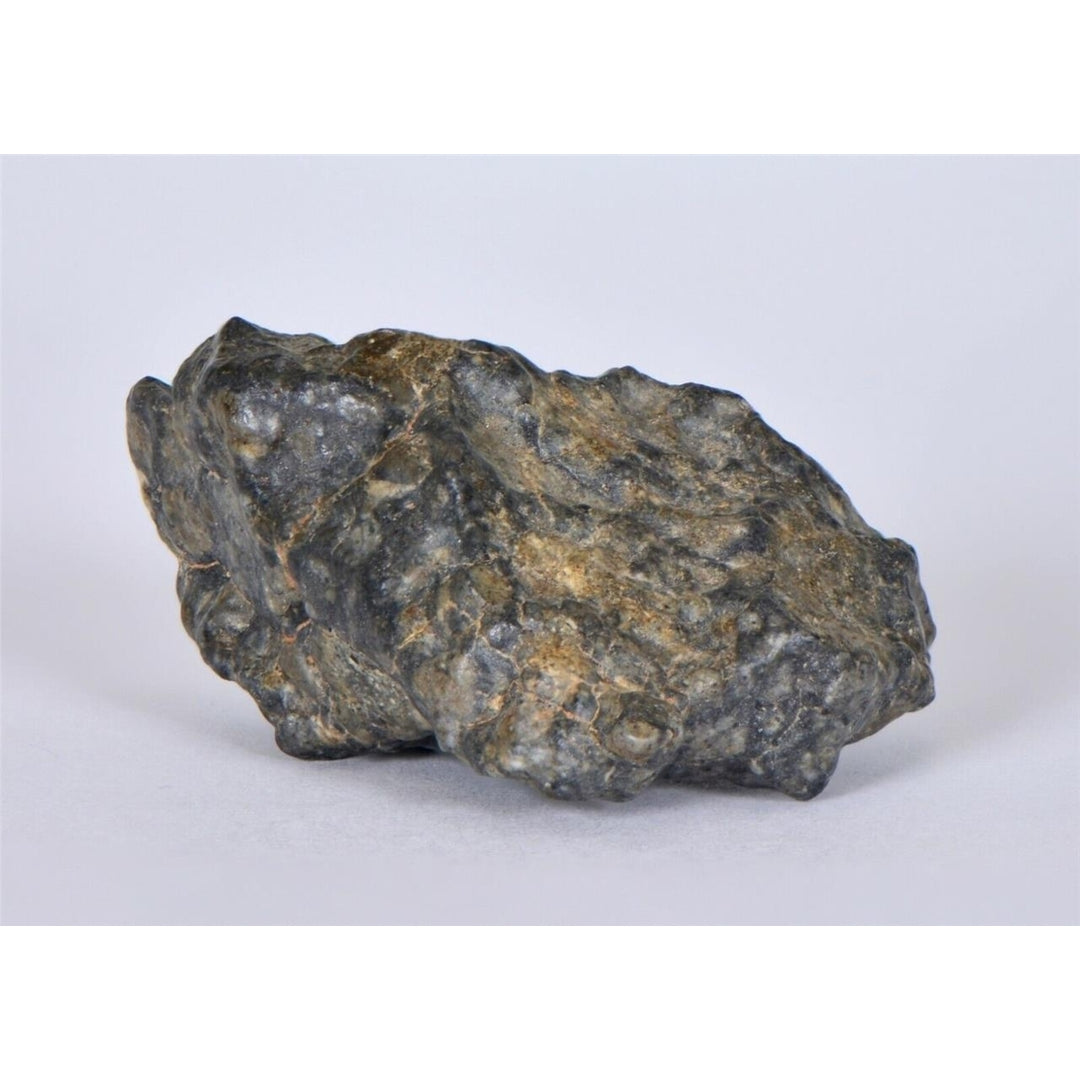 Lunar Meteorite 18.33g I Lunar Breccia I TOUAT 005 - TOP METEORITE Image 3