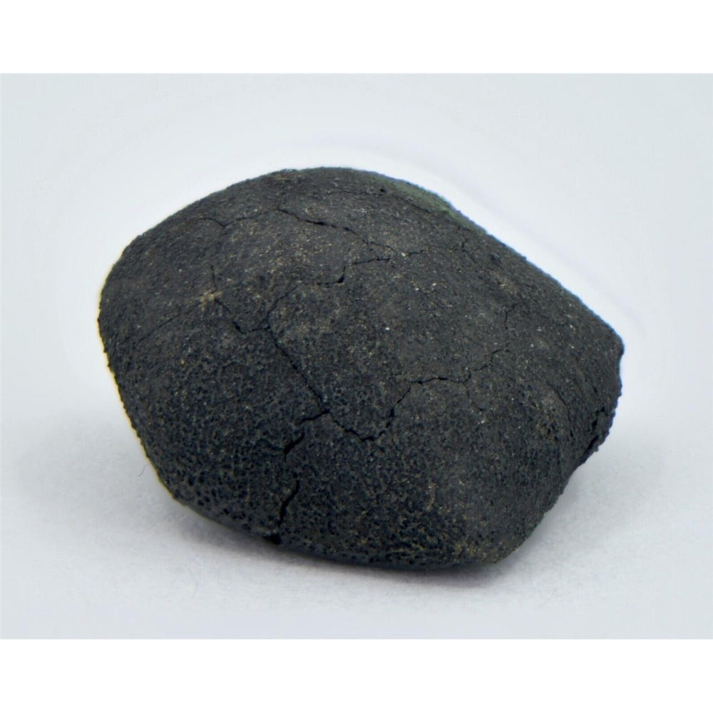 0.85g C2-ung TARDA Carbonaceous Chondrite Meteorite - TOP METEORITE Image 2