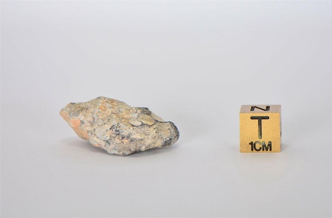 Lunar Meteorite Individual 8.81g I Lunar Breccia I TOUAT 005 - TOP METEORITE Image 4