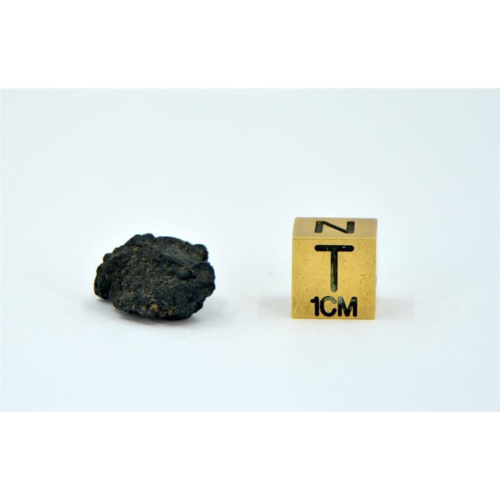 1.92g Carbonaceous Chondrite C3-ung I NWA 12416 - TOP METEORITE Image 4