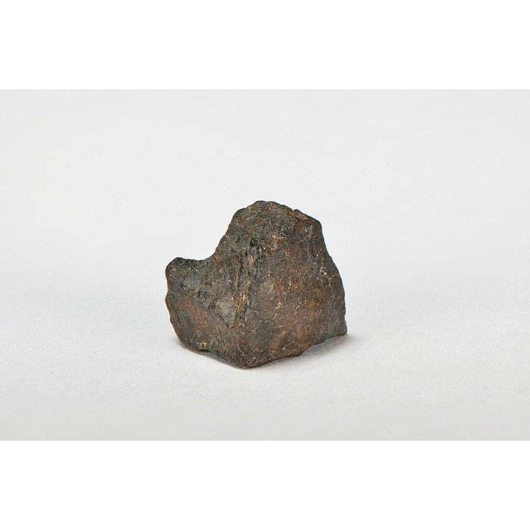 ORDINARY CHONDRITE Meteorite with FRESH CRUST 5.1g - TOP Image 3