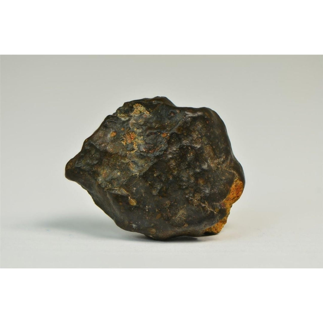 R Chondrite Meteorite End Cut 3.5g - R3/4 Breccia I Ultra Rare Chondrite - TOP Image 1