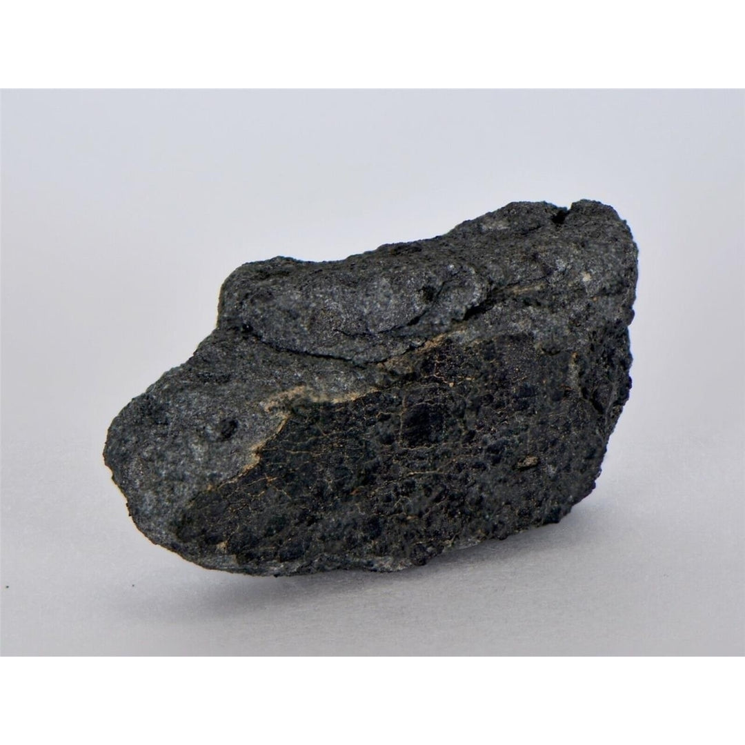 15.5g NWA 12925 I Carbonaceous Chondrite with very Fresh Fusion Crust - TOP Image 3