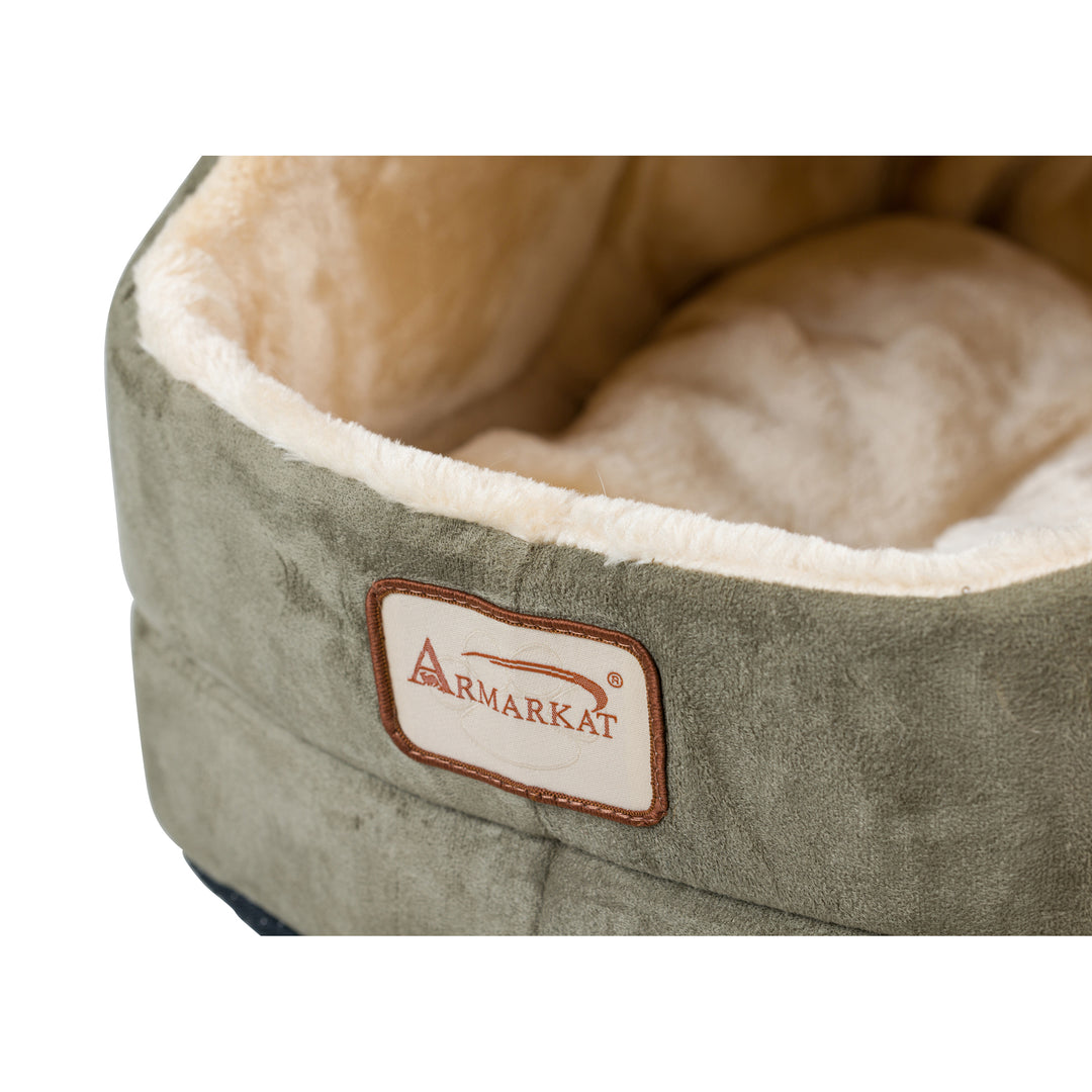 Armarkat Cat Cave Bed With Soft Cushion For Pets C18 Laurel Green Image 6