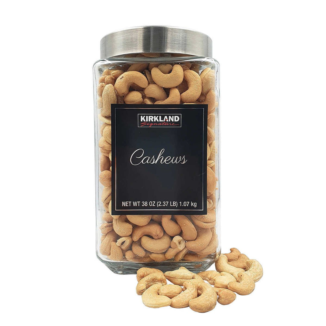 Kirkland Signature Black Label Premier Cashews (38 Ounce) Image 4