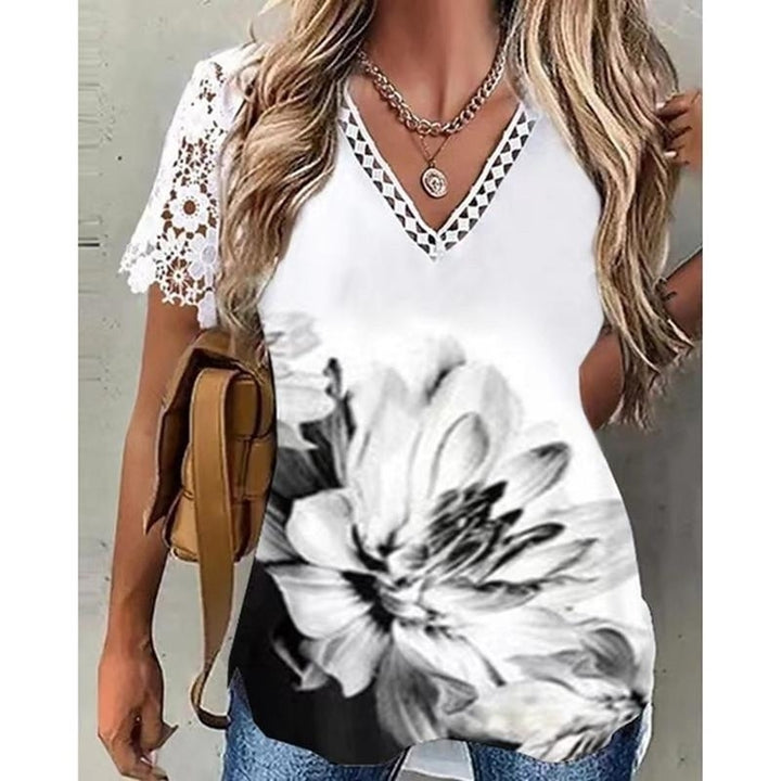 Women Summer Floral Printing T-Shirts Loose Deep Lace V-Neck Plus Size Short Sleeve Tee Shirt Elegant Tops Image 3