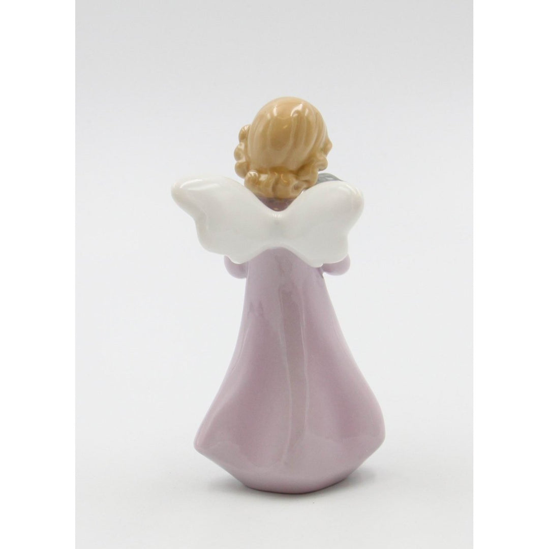 Ceramic Angel Holding Cat Figurine 4.875 inches Gift for Cat Image 4