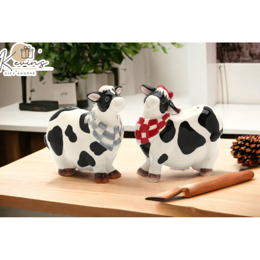 Hand Painted Ceramic Cow Salt and Pepper ShakersHome DcorKitchen DcorDining Table Dcor, Image 1