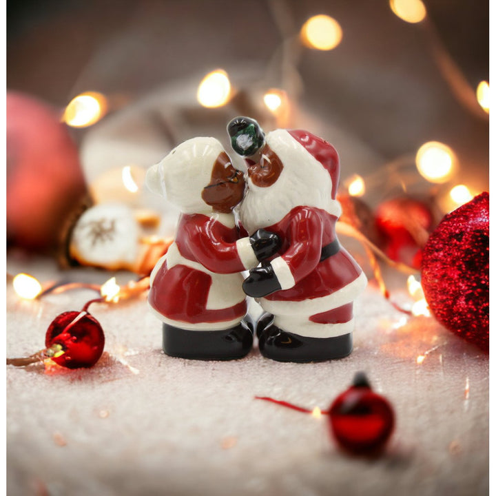 Ceramic African American Santa Couple Salt and Pepper Shakers Gift Image 1