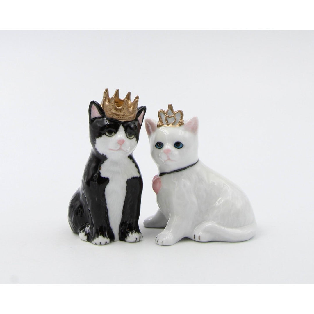 Ceramic King and Queen of Cats Salt and Pepper Shakers Gift for Cat Image 3