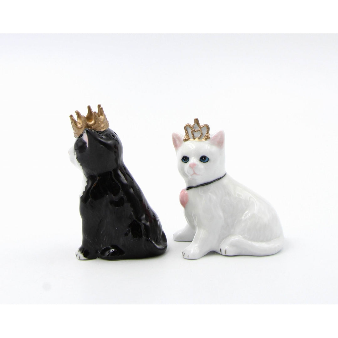 Ceramic King and Queen of Cats Salt and Pepper Shakers Gift for Cat Image 6