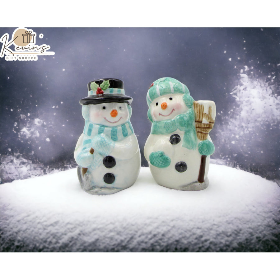 Ceramic  Blue and Green Snowman Salt and Pepper ShakersHome DcorKitchen Dcor Image 1