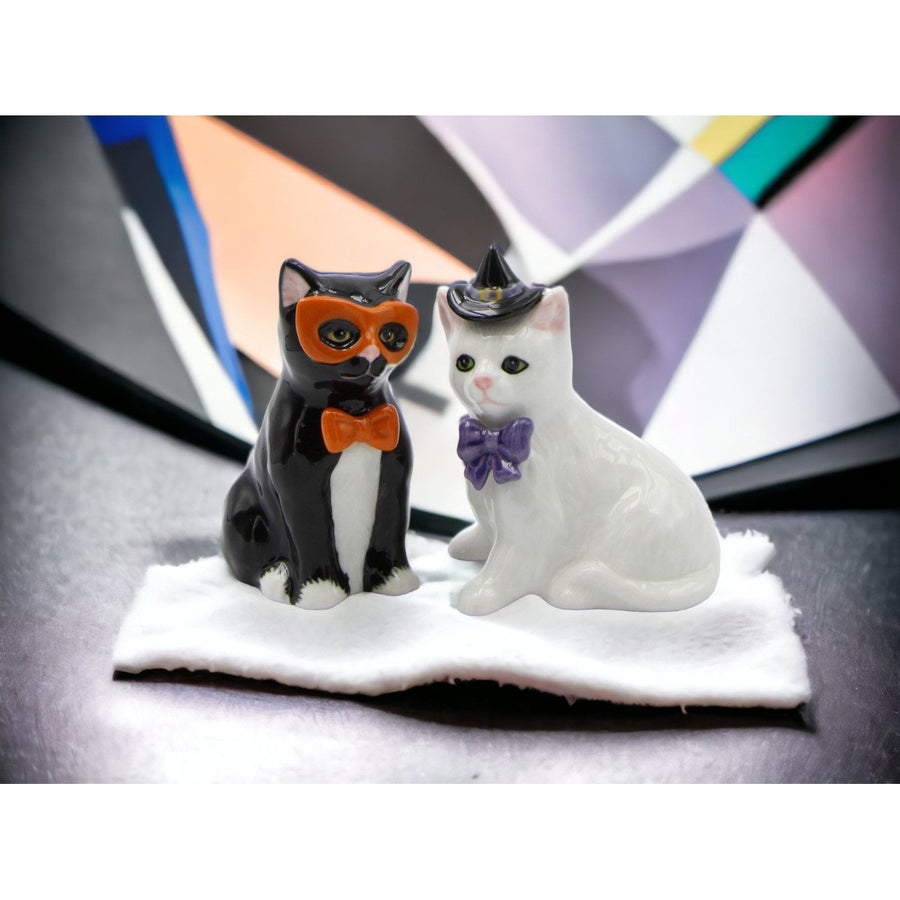 Ceramic Black White Cat Costumes Salt Pepper Shakers Gift for Cat Image 1