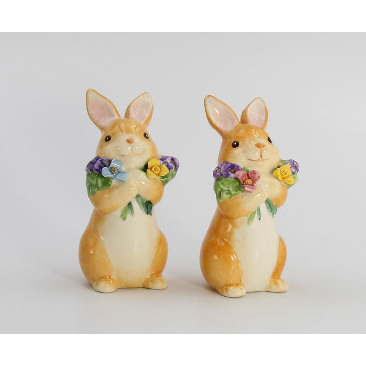 Ceramic Easter Bunny Rabbits Salt and Pepper Shakers Image 3