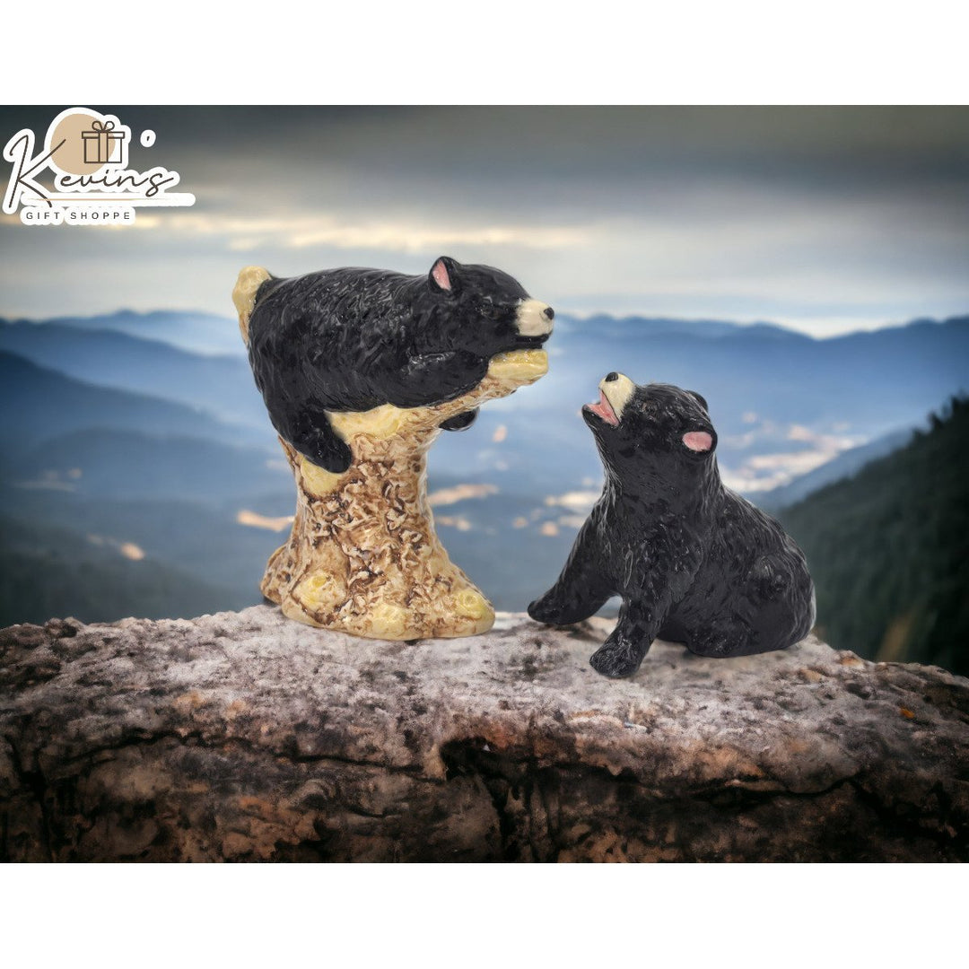 Ceramic Black Bear Salt Pepper Shakers  or Image 1