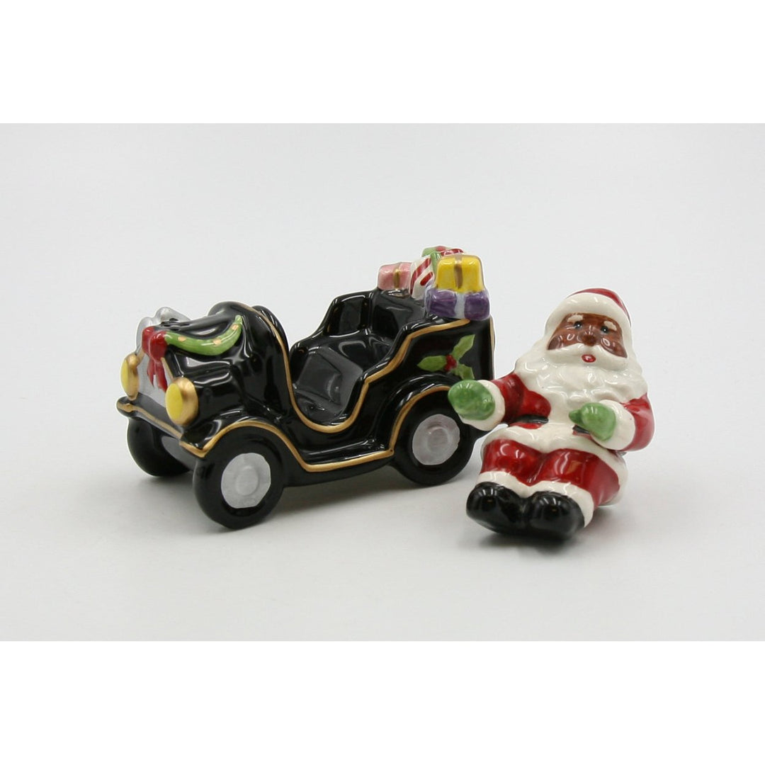 Ceramic African American Santa Claus Salt and Pepper Shakers Car Image 4