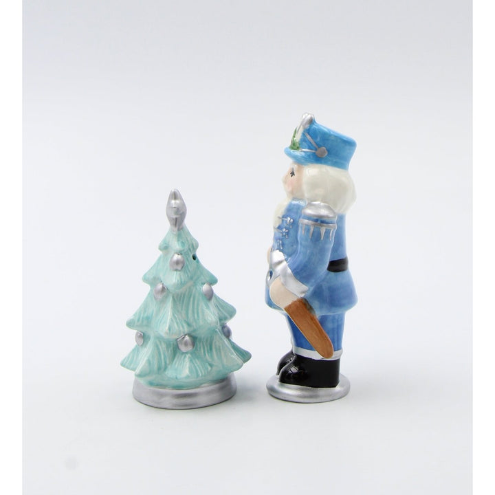 Ceramic Blue Nutcracker Christmas Tree Salt and Pepper Shakers Image 4