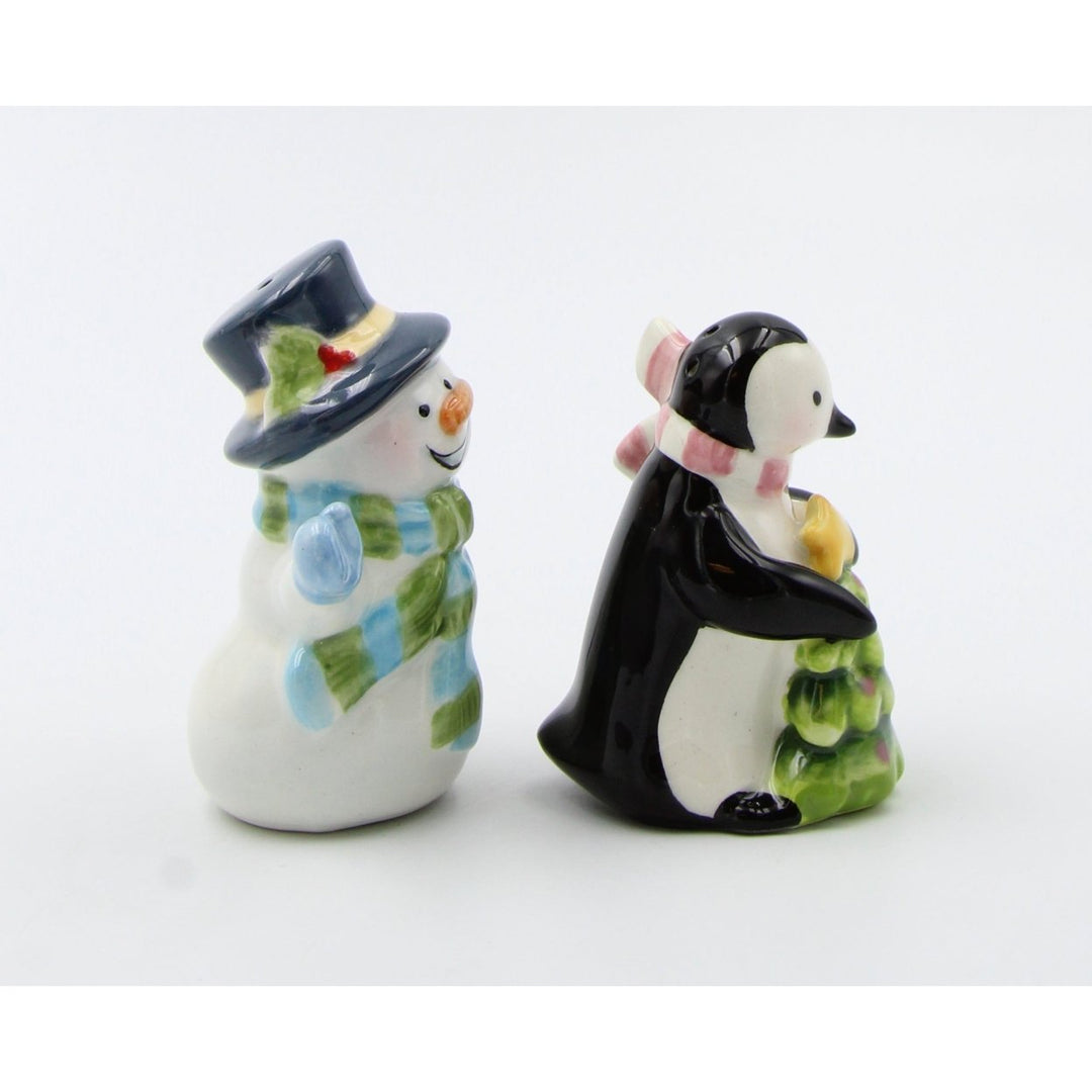 Ceramic Pastel Snowman Penguin Salt Pepper Shakers Image 4