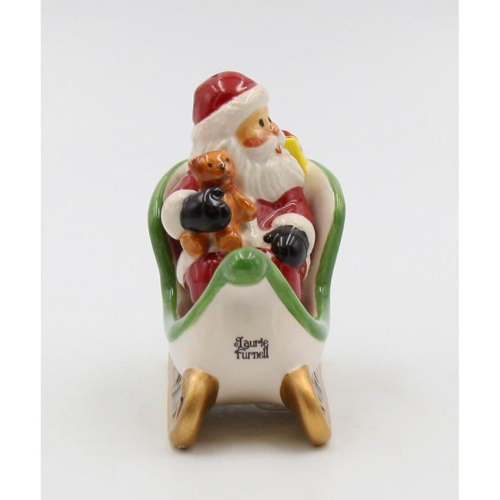 Santa Sleigh Salt and Pepper Shakers Ceramic 375 x 225 x 387 In Image 3