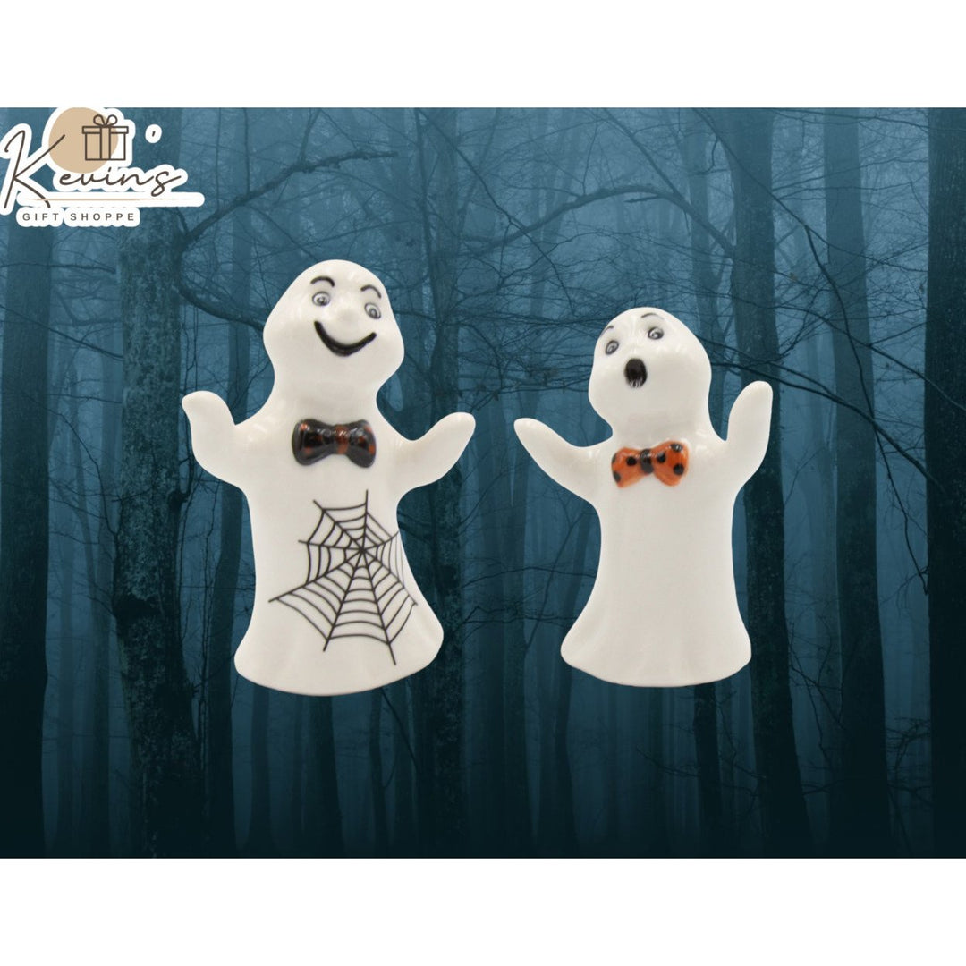 Casper the Ghost Ceramic Salt and Pepper Shakers Image 1