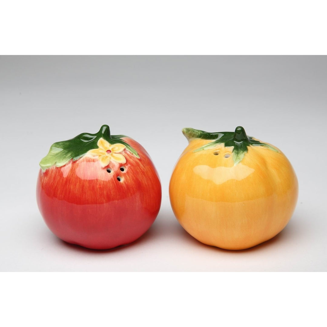 Hand Painted Ceramic Tomato Salt Pepper Shakers Kitchen Gift Image 3