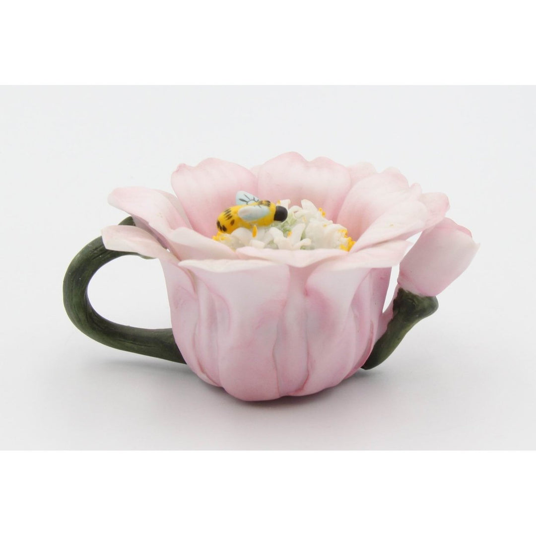 Daisy Flower Teapot Mini Ceramic with Bumblebee Figurine 4-inch Image 3